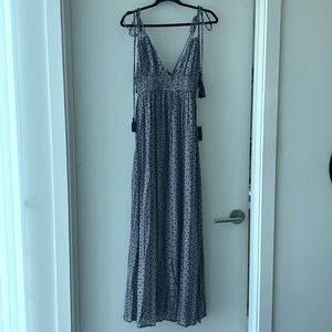 Lovely summer gooey maxi dress from Lulus!